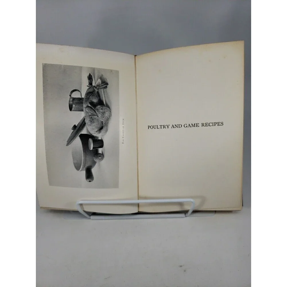 How To Cook in Casserole Dishes by Marion H Neil 1912 McKay Publishing Hardcover